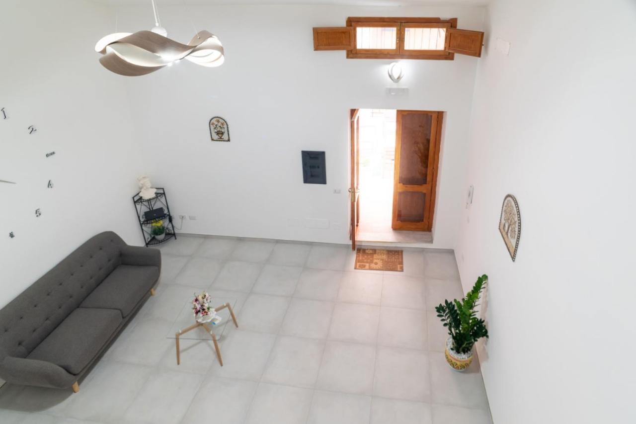 I Parrini Bed & Breakfast Porto Empedocle Exterior foto