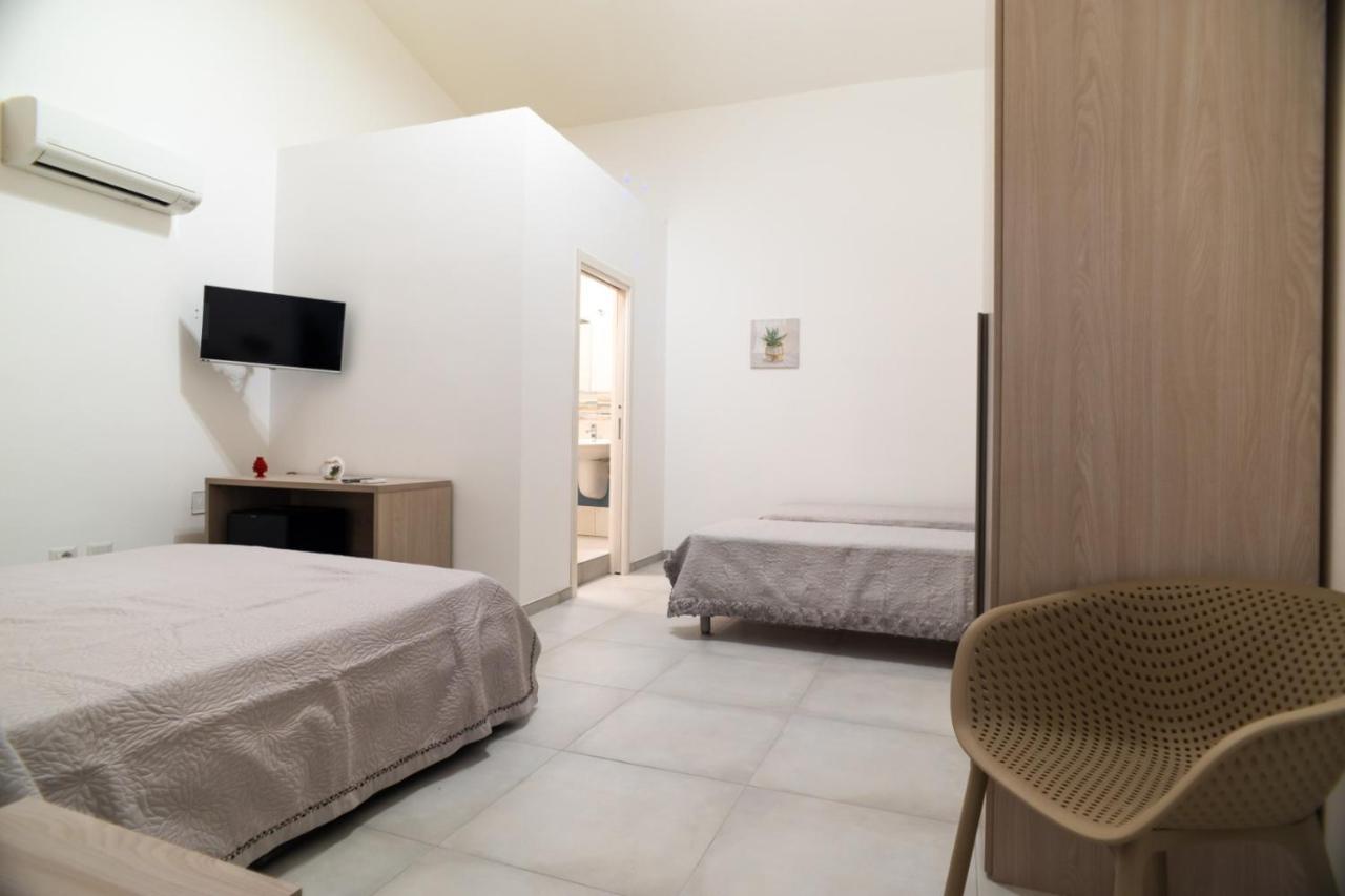 I Parrini Bed & Breakfast Porto Empedocle Exterior foto