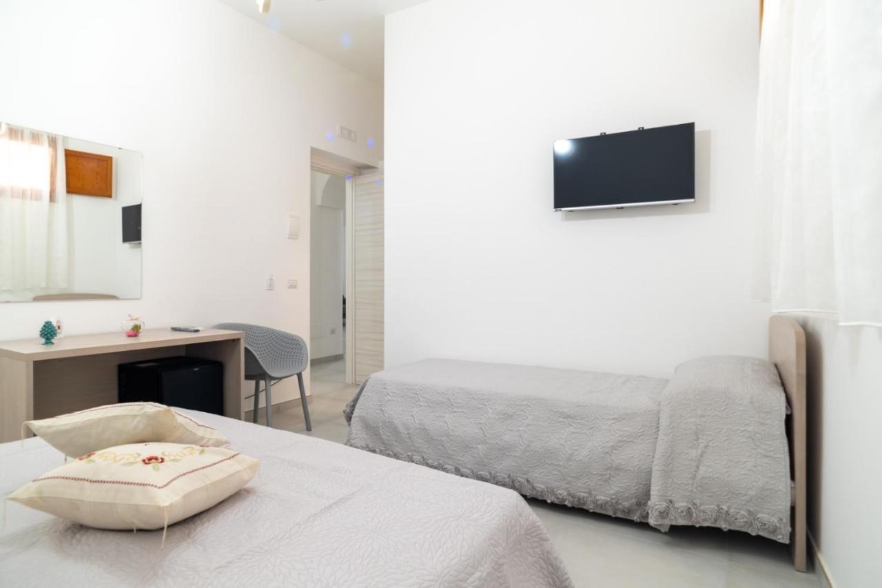 I Parrini Bed & Breakfast Porto Empedocle Exterior foto