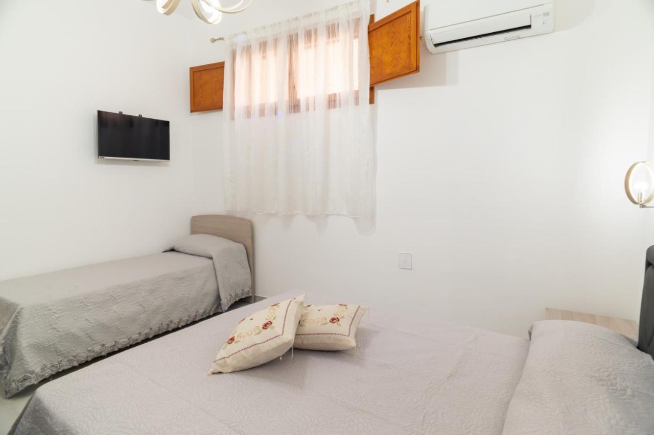 I Parrini Bed & Breakfast Porto Empedocle Exterior foto