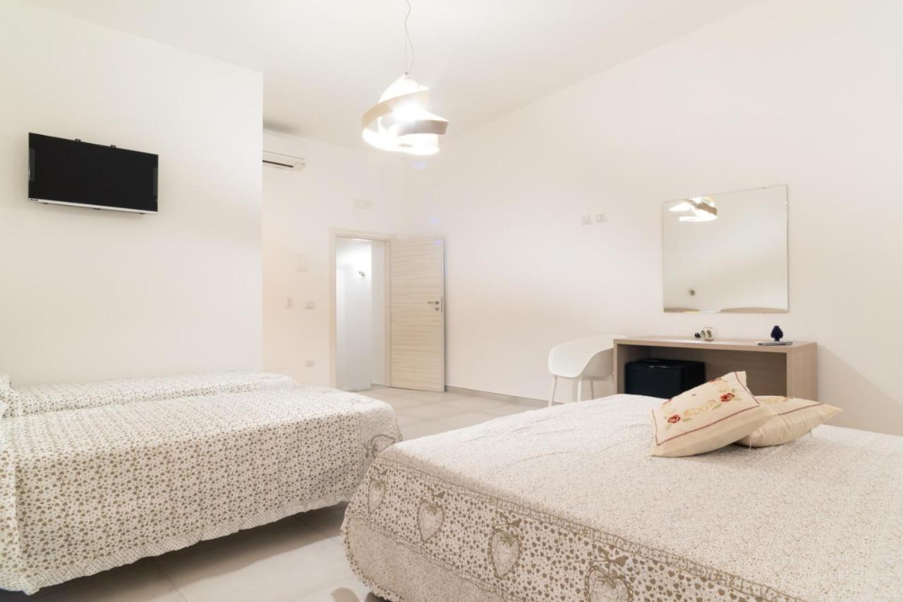 I Parrini Bed & Breakfast Porto Empedocle Exterior foto